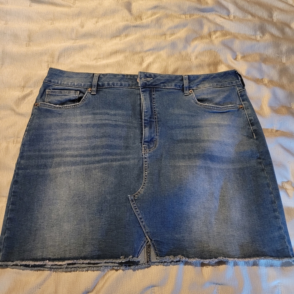 Denim mini skirt